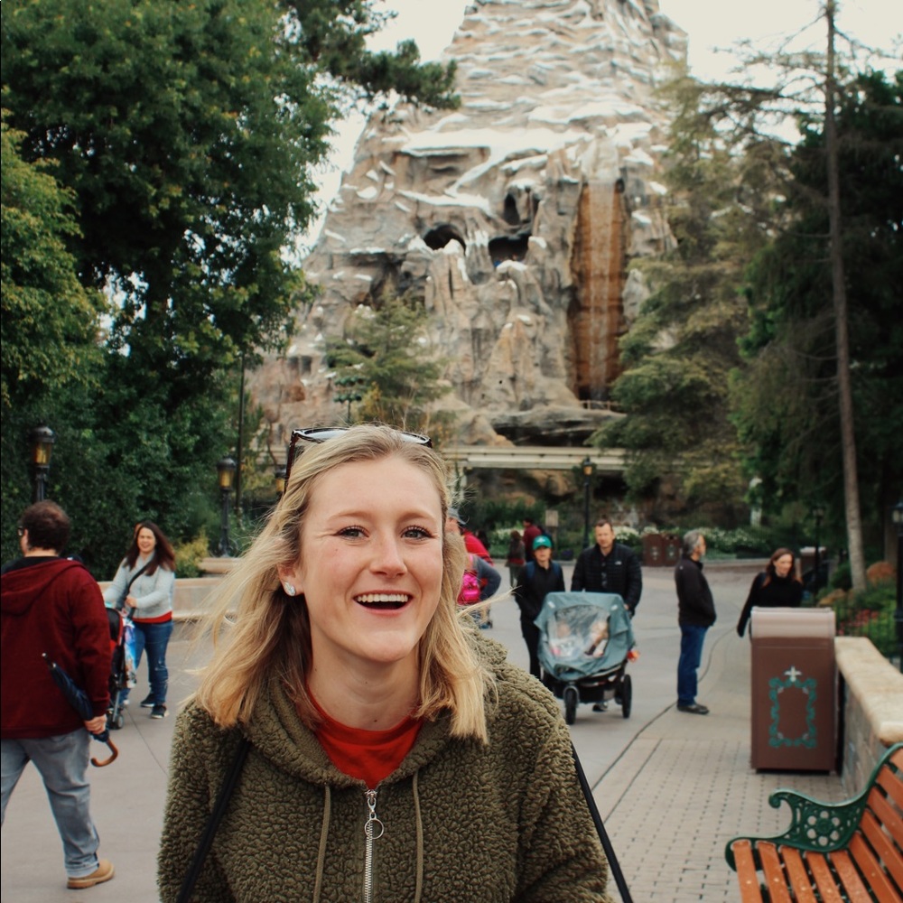 Meet your Posher, Emma